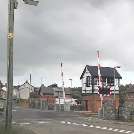 Railway Bar Apartment Poyntzpass Экстерьер фото